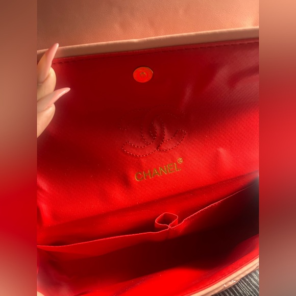 Pink C Quilted Bag ๐ - Picture 6 of 11